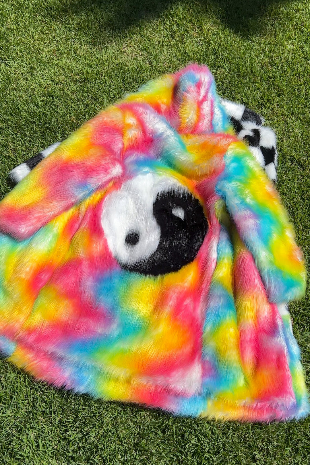 Yin Yang Coat - Prismatic