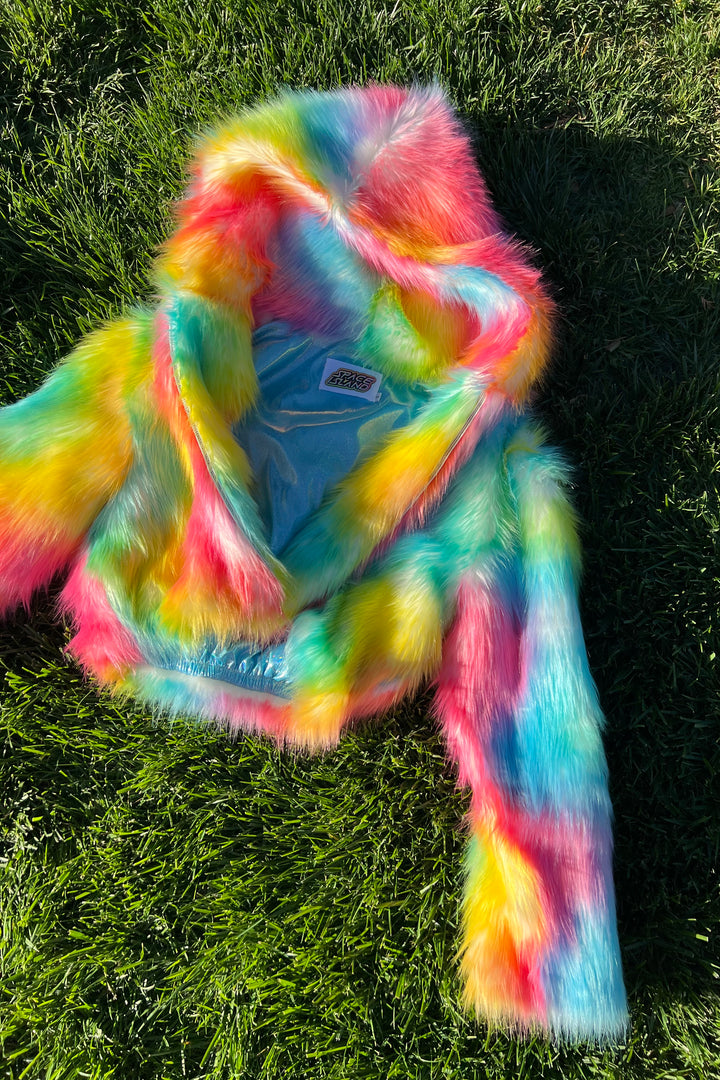 Prismatic Crop Coat
